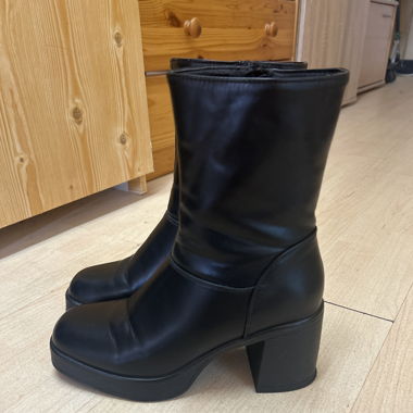 Bottes noires 