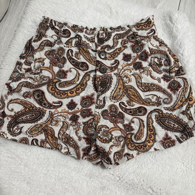 Fancy shorts 