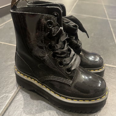 Dr Martens Boots