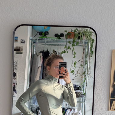 Sport Langarmshirt von Weekday mit Reißverschluss