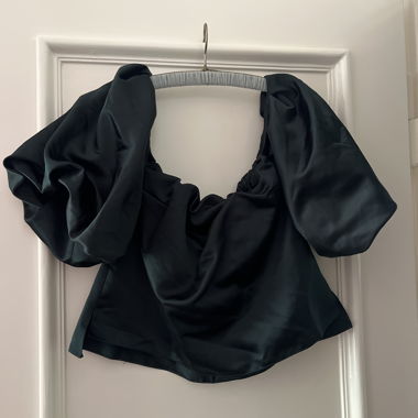 Blusa in raso verde ZARA