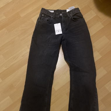 Flared Jeans