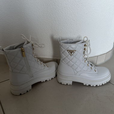 Bottes Guess taille 37