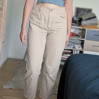 Beige Jeans mit hohem Bund von H&M, Grösse 38