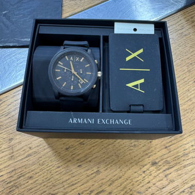 Armani Exchange Herrenuhr schwarz