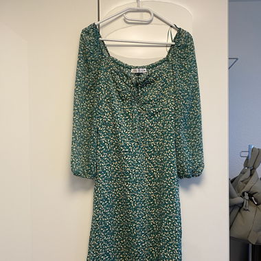 Zara Kleid