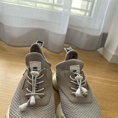 Steve Madden 