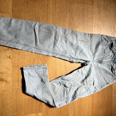 Jeans bleu clair Extra High Mom Jeans