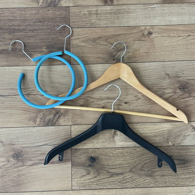 Lot de cintres à vêtements