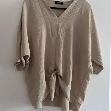 Blouse beige