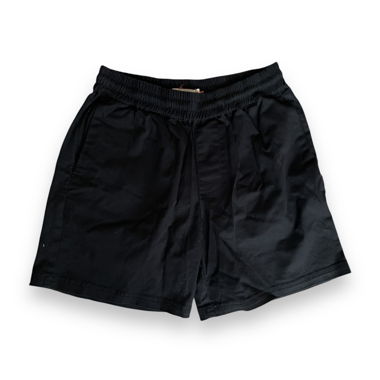 Revolution Shorts Schwarz