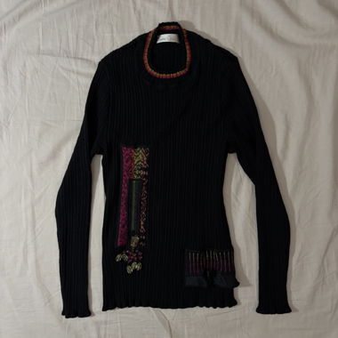 “Break” long sleeve top