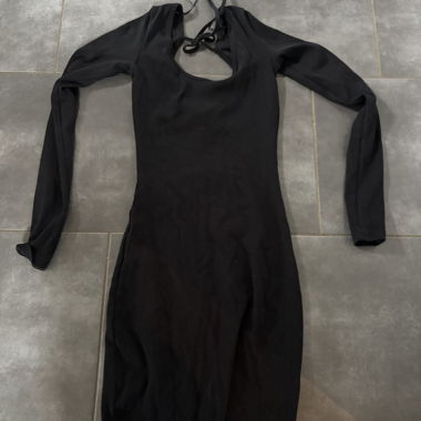 Robe dos nu