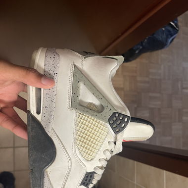 Jordan 4