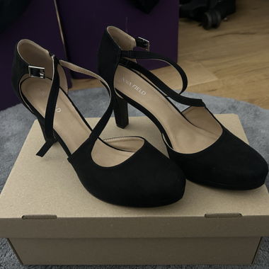 Escarpins noirs à bride