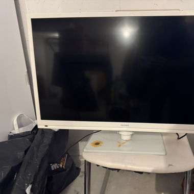 QONIX LED TV