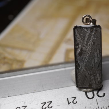 Meteoriten Anhänger    Echter Meteorit  