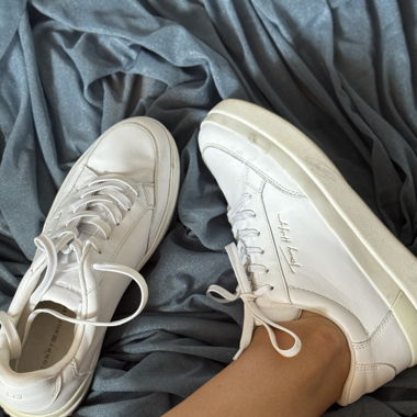 White sneakers 