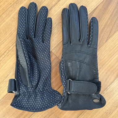 Black leather gloves