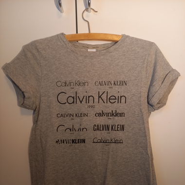 Calvin Klein T-Shirt