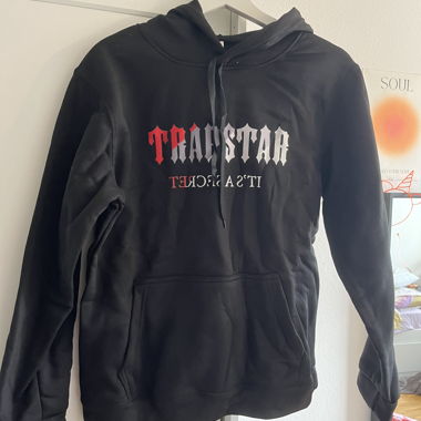 non-original synthetic sweatshirt