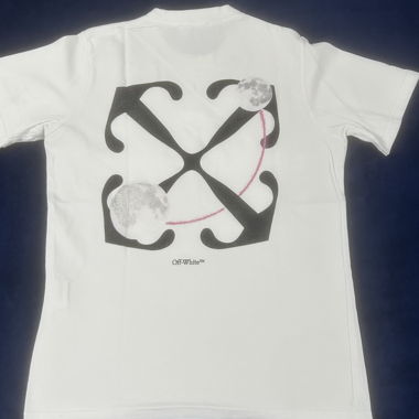 T-shirt per l'estate