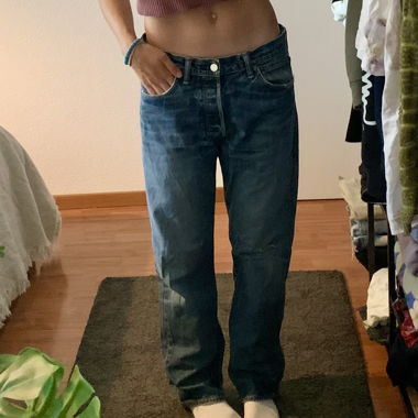 low waist jeans