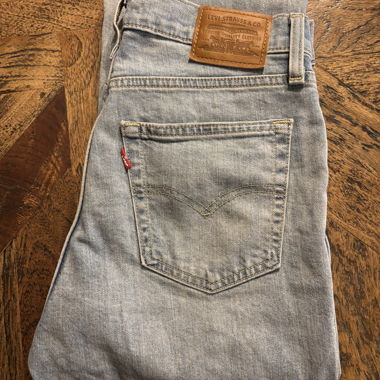Levis 724 High Rise Straight