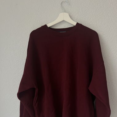 Brandy Melville Sweatshirt