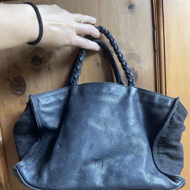 Black leather bag 
