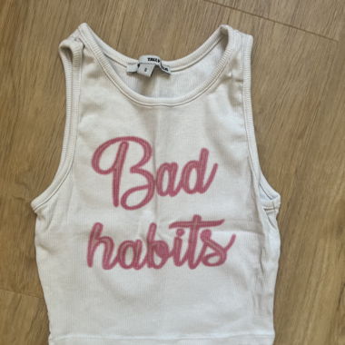 Bauchfreies Top