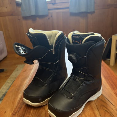 Bottes de snowboard Nitro Flora BOA femme EU 37