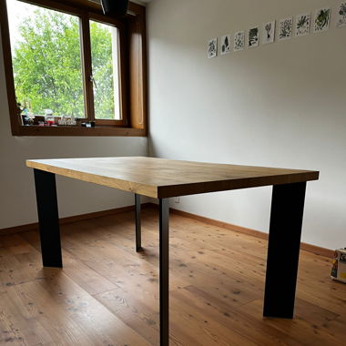Essentisch - Dining Table