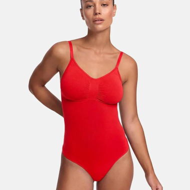 Creamy fabrics Bodysuit Shapewear con perizoma