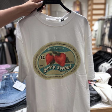 T-shirt grafico Pull&Bear