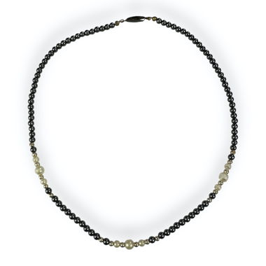 Necklace - Pearls - Black - White