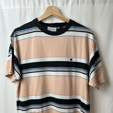 T-shirt Carhartt rose parfait état 