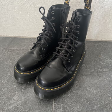 doc marten boots