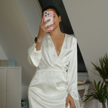 Robe satin blanche
