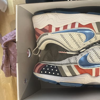 Nike Spiridon x Parra Grösse 44