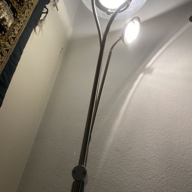 Lampadaire à deux têtes