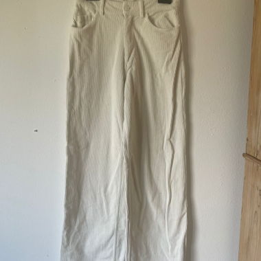 Pantaloni Parfois a costine bianchi gamba larga