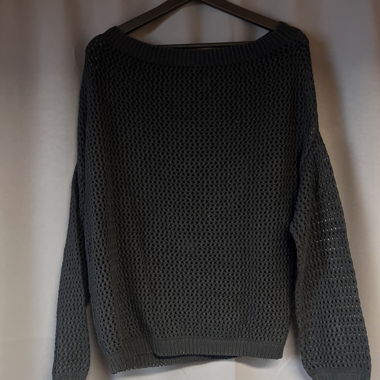 Maglione nero a rete