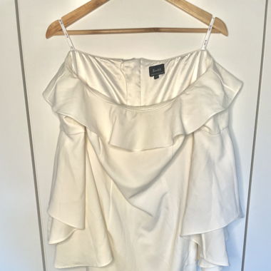 Robe bardot blanche manche longue