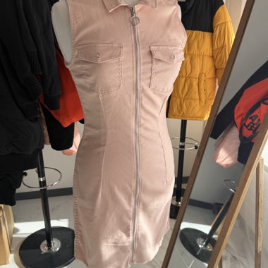 H&M ärmelloses Jeanskleid Rosa Gr. 38 NEU 