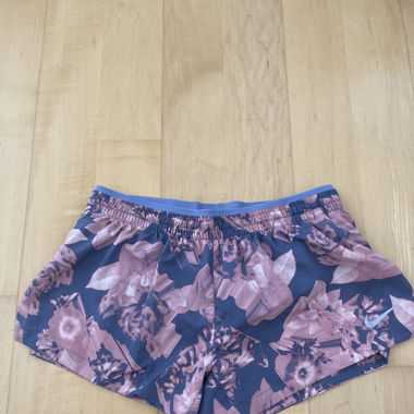Kurze Sporthose