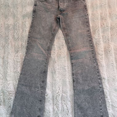 Grey Jeans