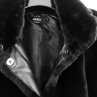 Soft faux fur jacket!