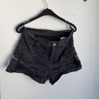 Shorts Size M