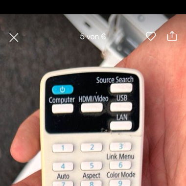 Epson Kurzdistanz Projektor inkl. Deckenbefestigng
